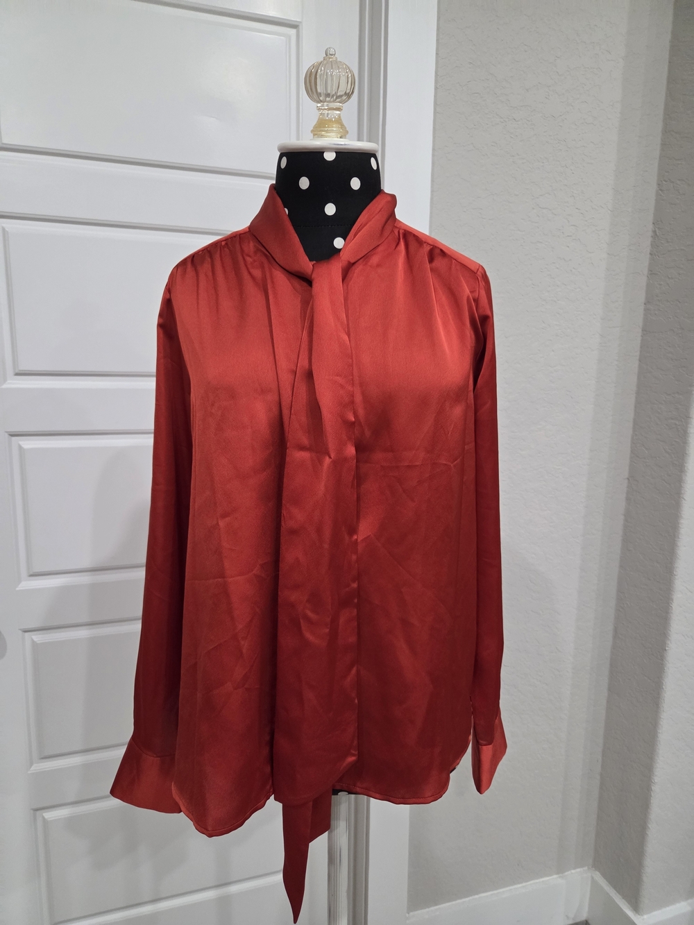 Ann Taylor Women's Satin Tie-Neck Blouse in Rich Orange Size Medium - Picture 2 of 10
